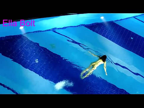 ❤️ Ech kann net ophalen ze kucken, jonk Blond gefaange schwammen plakeg am ELLA BOLT Resort Pool ❤️ Super Porn op lb.rexporn-com.ru ﹏