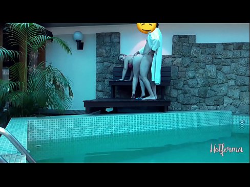 ❤️ Boss invitéiert Déngschtmeedchen an de Pool, mee konnt net engem waarm widderstoen ❤️ Super Porn op lb.rexporn-com.ru ﹏